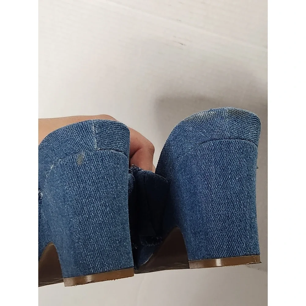Aerosoles Madina Blue Denim Frayed Criss Cross Block Heel Slide Sandals Size 7M